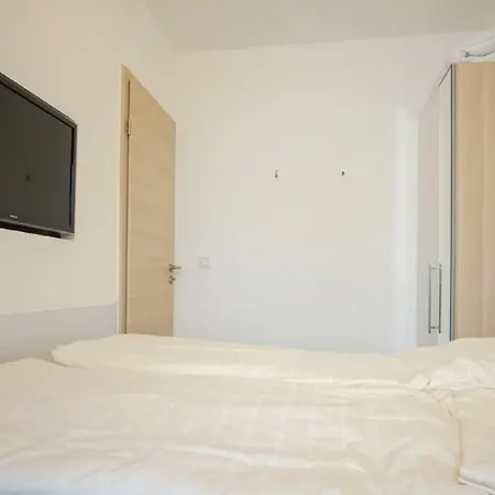 Vier Jahreszeiten Haus 6 Whg 08 *